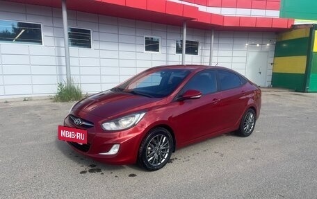 Hyundai Solaris II рестайлинг, 2012 год, 780 000 рублей, 7 фотография