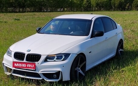 BMW 3 серия, 2008 год, 1 250 000 рублей, 3 фотография