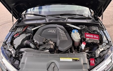 Audi A4, 2017 год, 2 300 000 рублей, 9 фотография