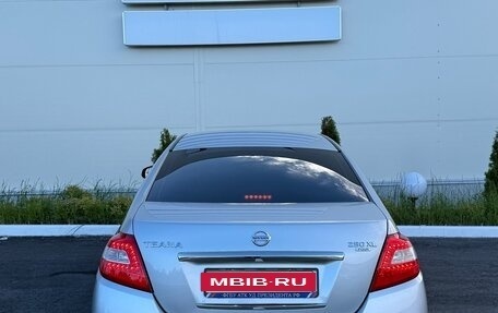 Nissan Teana, 2011 год, 1 000 000 рублей, 10 фотография