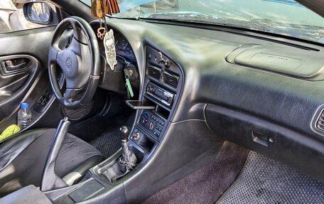 Toyota Celica VII рестайлинг, 1996 год, 699 999 рублей, 18 фотография