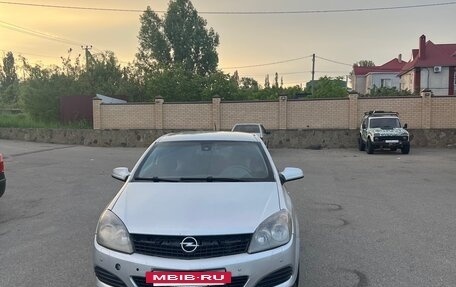 Opel Astra OPC H, 2008 год, 380 000 рублей, 2 фотография