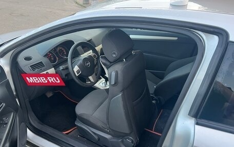 Opel Astra OPC H, 2008 год, 380 000 рублей, 11 фотография