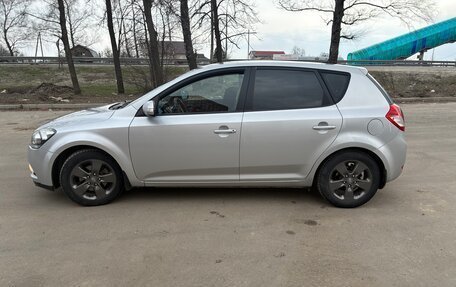 KIA cee'd I рестайлинг, 2011 год, 670 000 рублей, 3 фотография