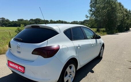 Opel Astra J, 2012 год, 650 000 рублей, 3 фотография