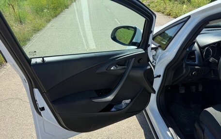 Opel Astra J, 2012 год, 650 000 рублей, 8 фотография