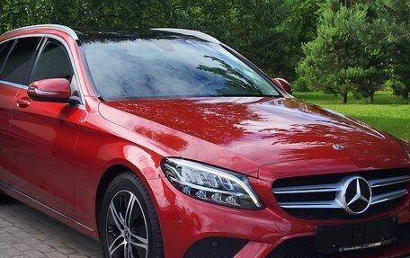 Mercedes-Benz C-Класс, 2019 год, 2 190 000 рублей, 1 фотография