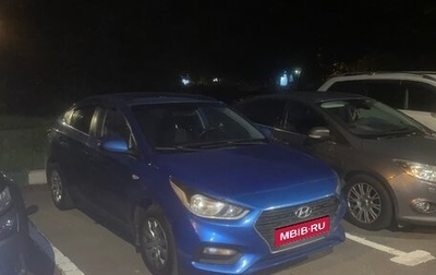 Hyundai Solaris II рестайлинг, 2017 год, 800 000 рублей, 1 фотография