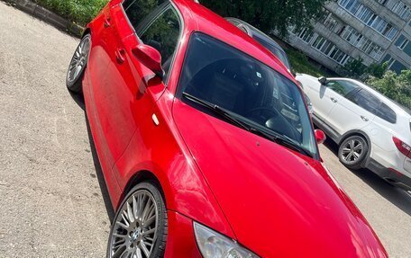 BMW 1 серия, 2005 год, 610 000 рублей, 7 фотография