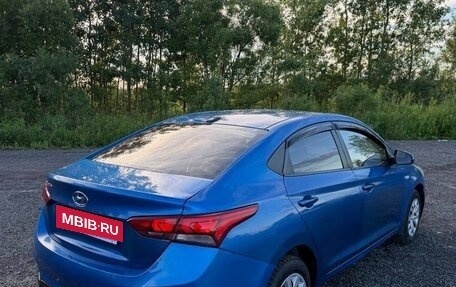 Hyundai Solaris II рестайлинг, 2017 год, 800 000 рублей, 4 фотография