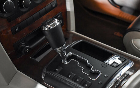 Jeep Commander, 2008 год, 999 999 рублей, 13 фотография