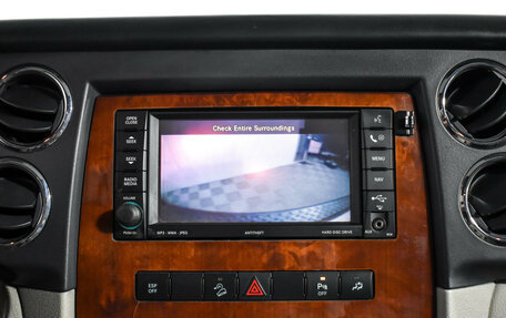 Jeep Commander, 2008 год, 999 999 рублей, 22 фотография