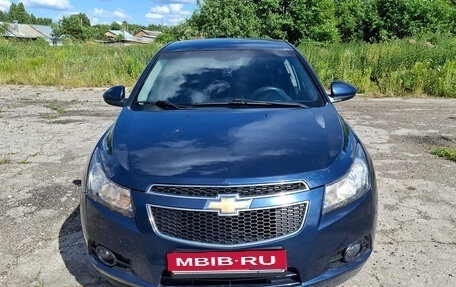 Chevrolet Cruze II, 2011 год, 750 000 рублей, 1 фотография