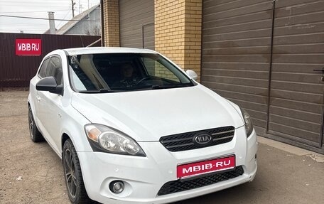 KIA cee'd I рестайлинг, 2008 год, 550 000 рублей, 1 фотография