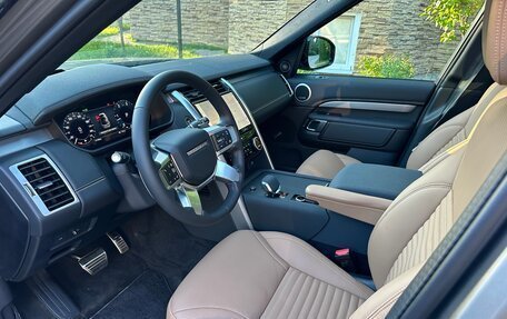 Land Rover Discovery IV, 2024 год, 11 350 000 рублей, 8 фотография