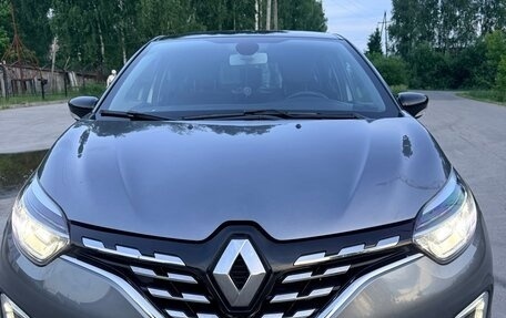 Renault Kaptur I рестайлинг, 2022 год, 2 100 000 рублей, 4 фотография