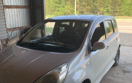 Nissan Note II рестайлинг, 2009 год, 430 000 рублей, 3 фотография