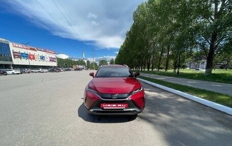 Toyota Venza, 2021 год, 3 850 000 рублей, 2 фотография