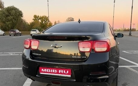 Chevrolet Malibu VIII, 2012 год, 900 000 рублей, 7 фотография