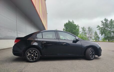 Chevrolet Cruze II, 2014 год, 800 000 рублей, 8 фотография