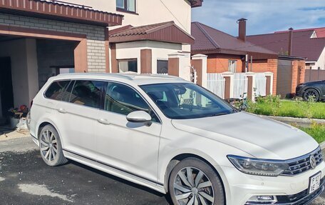 Volkswagen Passat B8 рестайлинг, 2015 год, 1 460 000 рублей, 3 фотография