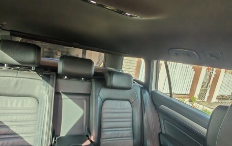 Volkswagen Passat B8 рестайлинг, 2015 год, 1 460 000 рублей, 14 фотография