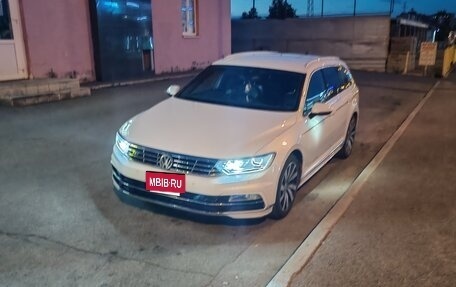 Volkswagen Passat B8 рестайлинг, 2015 год, 1 460 000 рублей, 18 фотография