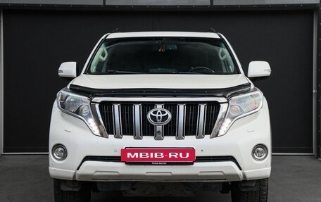 Toyota Land Cruiser Prado 150 рестайлинг 2, 2013 год, 3 150 000 рублей, 3 фотография