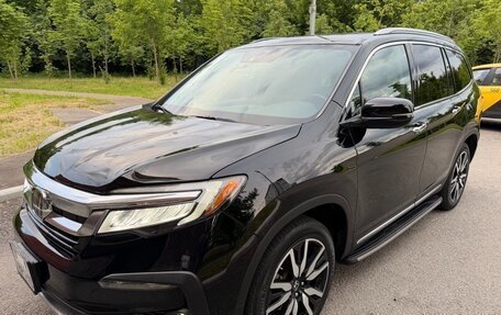 Honda Pilot III рестайлинг, 2019 год, 4 980 000 рублей, 2 фотография