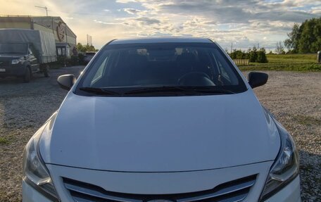 Hyundai Solaris II рестайлинг, 2015 год, 800 000 рублей, 18 фотография