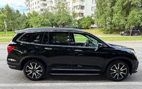 Honda Pilot III рестайлинг, 2019 год, 4 980 000 рублей, 8 фотография