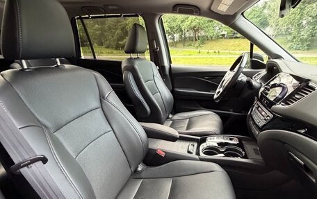 Honda Pilot III рестайлинг, 2019 год, 4 980 000 рублей, 16 фотография