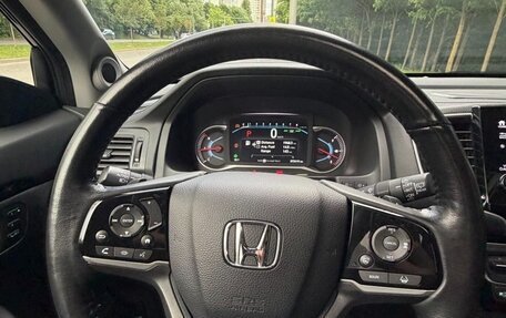 Honda Pilot III рестайлинг, 2019 год, 4 980 000 рублей, 31 фотография