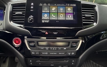Honda Pilot III рестайлинг, 2019 год, 4 980 000 рублей, 28 фотография