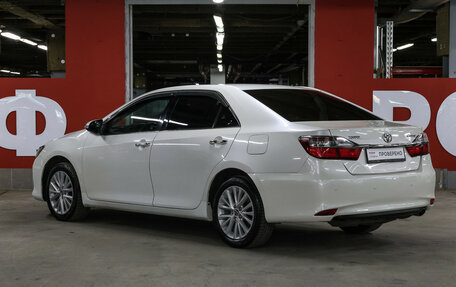 Toyota Camry, 2016 год, 1 899 000 рублей, 8 фотография