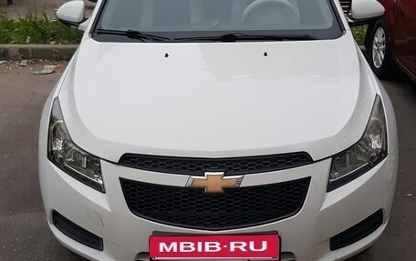 Chevrolet Cruze II, 2011 год, 750 000 рублей, 6 фотография