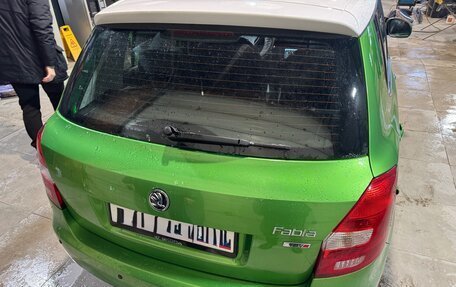 Skoda Fabia II, 2011 год, 730 000 рублей, 3 фотография