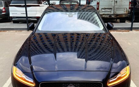 Jaguar XF II, 2020 год, 2 800 000 рублей, 2 фотография