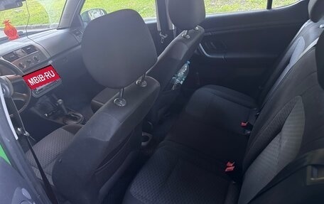 Skoda Fabia II, 2011 год, 730 000 рублей, 8 фотография