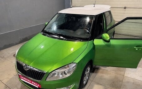 Skoda Fabia II, 2011 год, 730 000 рублей, 2 фотография