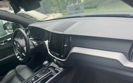 Volvo XC60 II, 2019 год, 3 910 500 рублей, 4 фотография