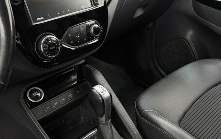 Renault Kaptur I рестайлинг, 2021 год, 1 835 000 рублей, 12 фотография