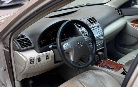 Toyota Camry, 2007 год, 975 000 рублей, 9 фотография