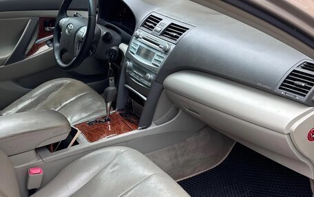 Toyota Camry, 2007 год, 975 000 рублей, 10 фотография