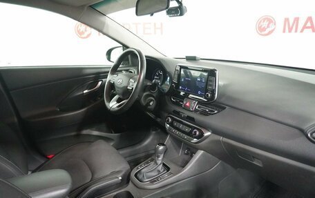 Hyundai i30 III, 2022 год, 2 292 000 рублей, 10 фотография