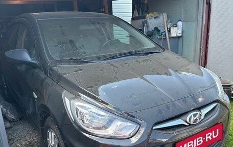 Hyundai Solaris II рестайлинг, 2012 год, 1 400 000 рублей, 6 фотография