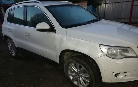 Volkswagen Tiguan I, 2010 год, 790 000 рублей, 3 фотография
