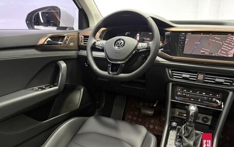 Volkswagen Tharu, 2023 год, 1 350 000 рублей, 10 фотография
