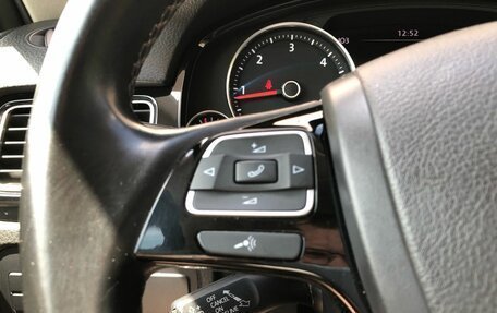 Volkswagen Touareg III, 2011 год, 2 015 000 рублей, 12 фотография