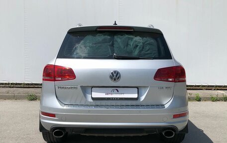 Volkswagen Touareg III, 2011 год, 2 015 000 рублей, 8 фотография